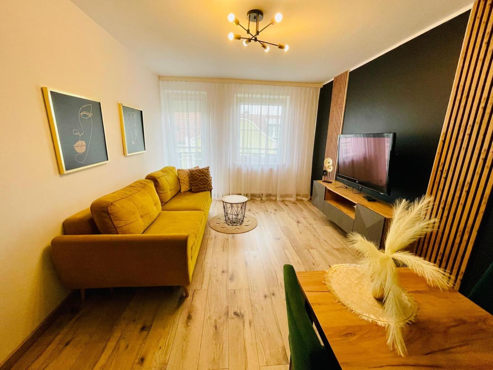 Blue Apartment Close To Old Town Bydgoszcz Exterior photo